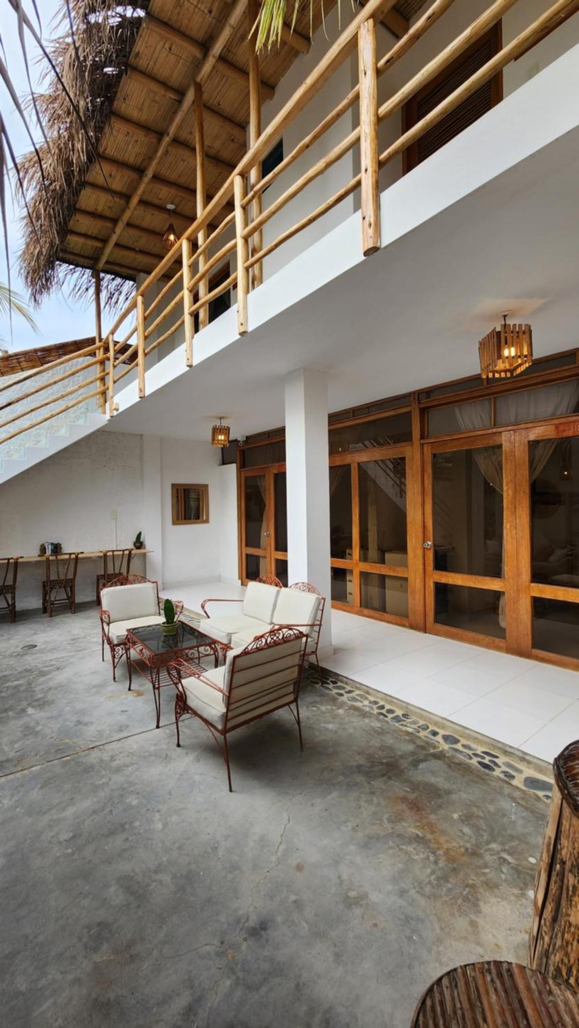 מנקורה Kinti Guest House מראה חיצוני תמונה