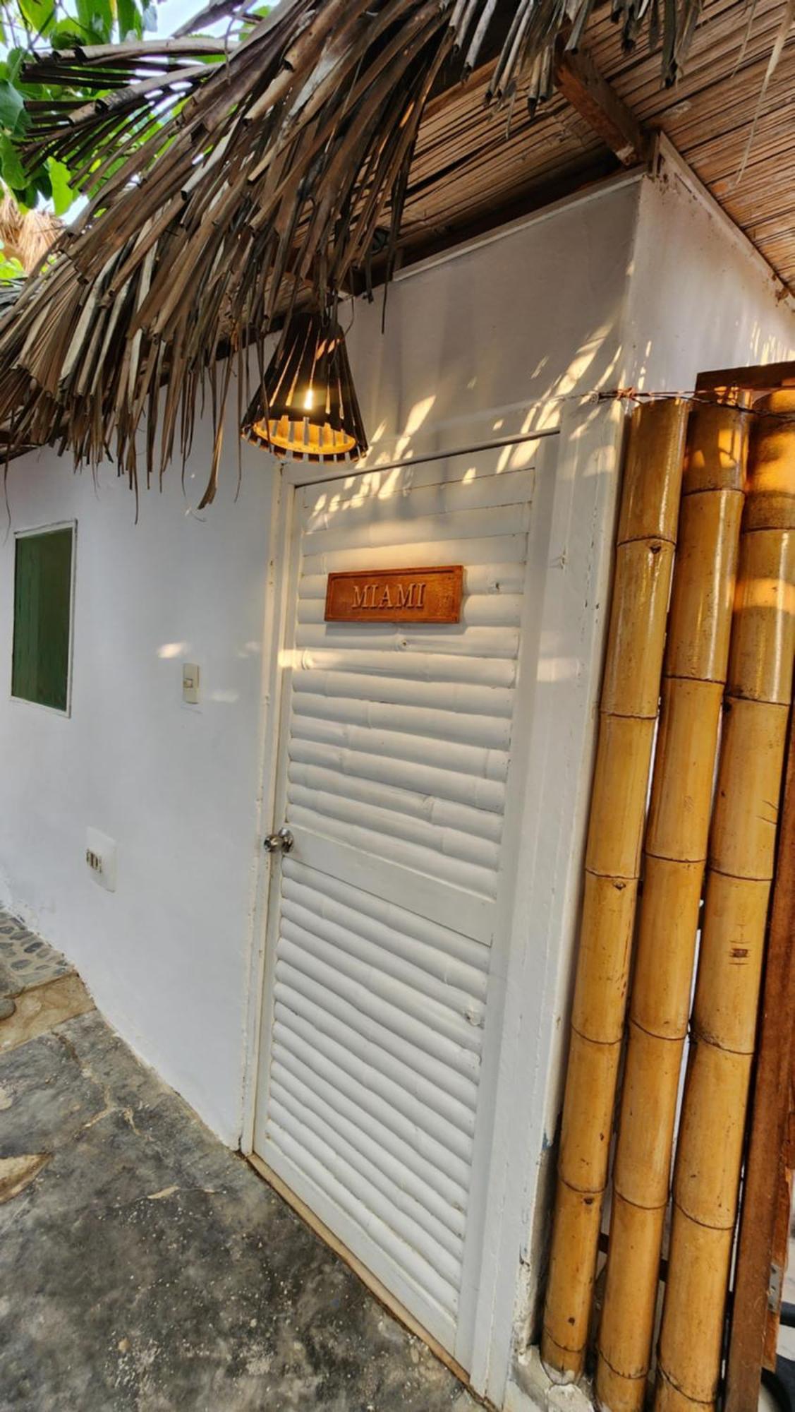 מנקורה Kinti Guest House מראה חיצוני תמונה